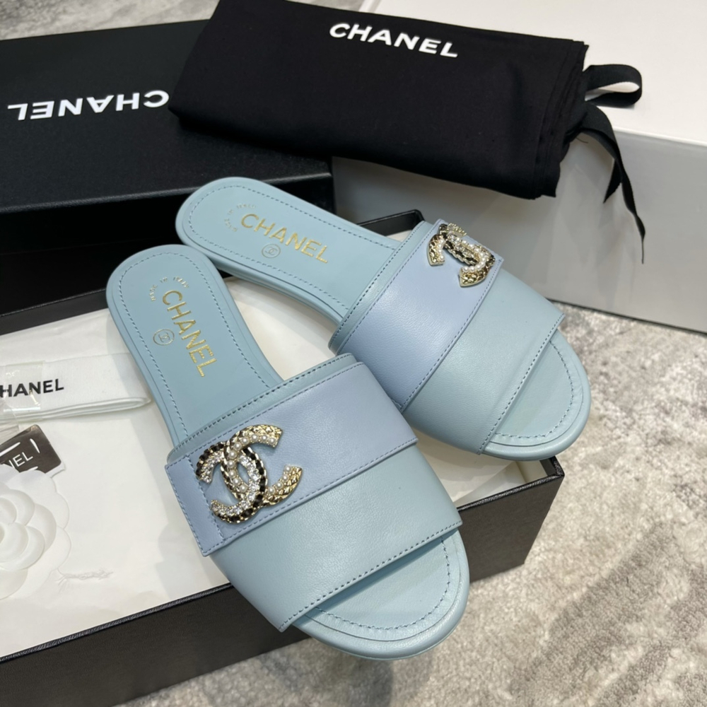 Chanel Slides
