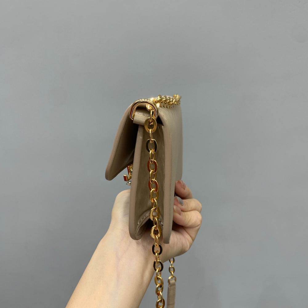 Louis Vuitton Wallet On Chain LV Bloom