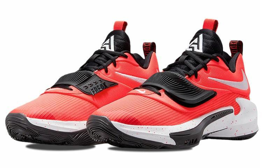 Кроссовки Nike Freak 3 Zoom Tb