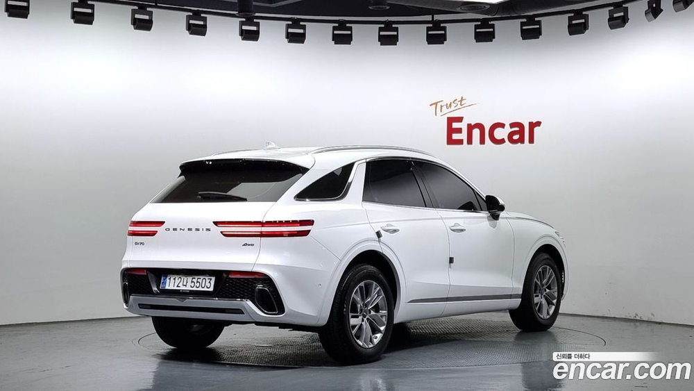 Genesis GV70 2.5T Бензин AWD (12.2023)