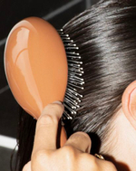 La Bonne Brosse Массажная расческа для волос N 04 Miracle Detangling and Massaging Brush - Pink
