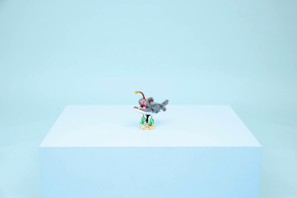 Конструктор LEGO Creator 3in1 31381 Fierce Shark with a Treasure Chest