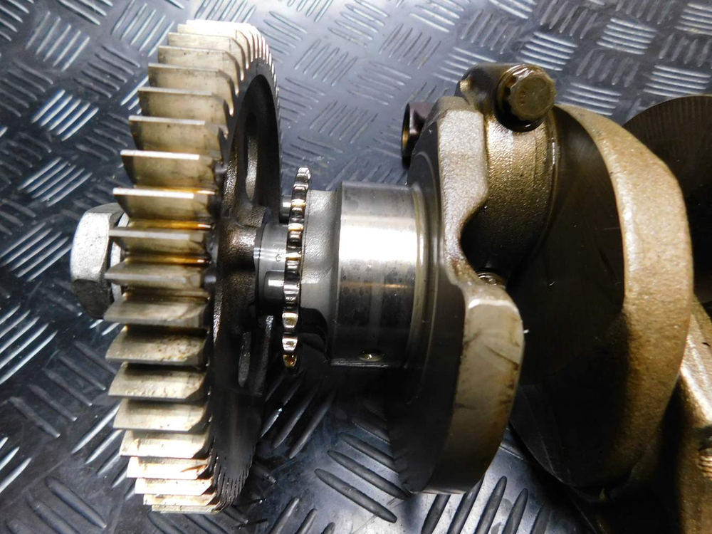 Коленвал BMW R1200GS 2005