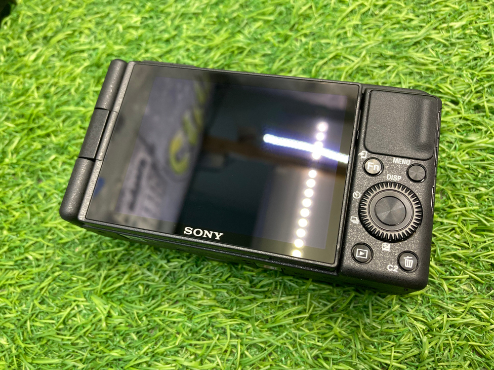 Sony ZV-1