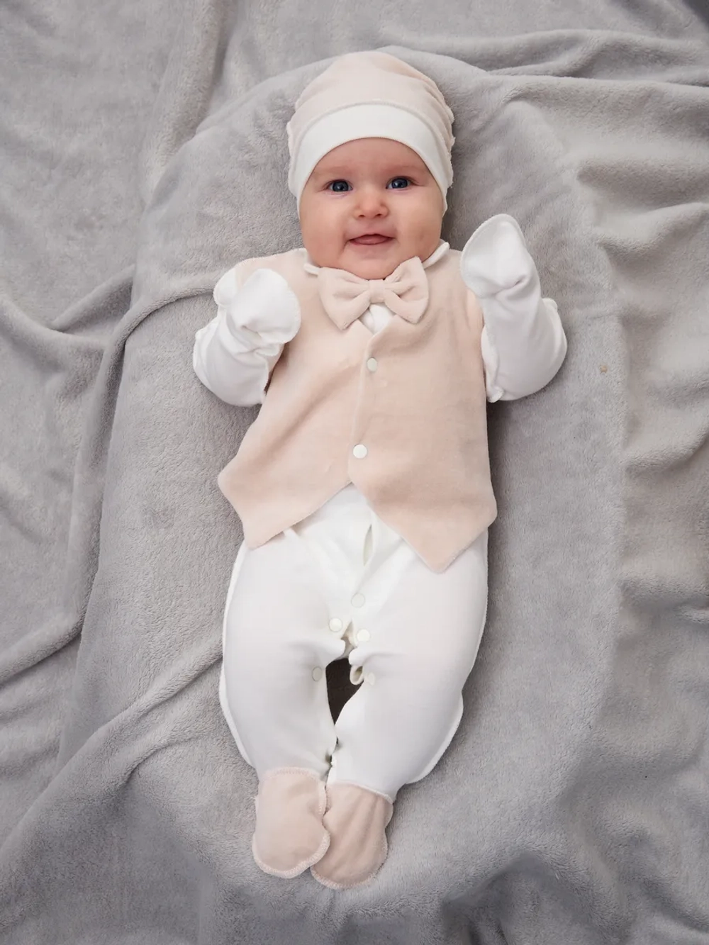 Конверт на выписку новорожденного весна