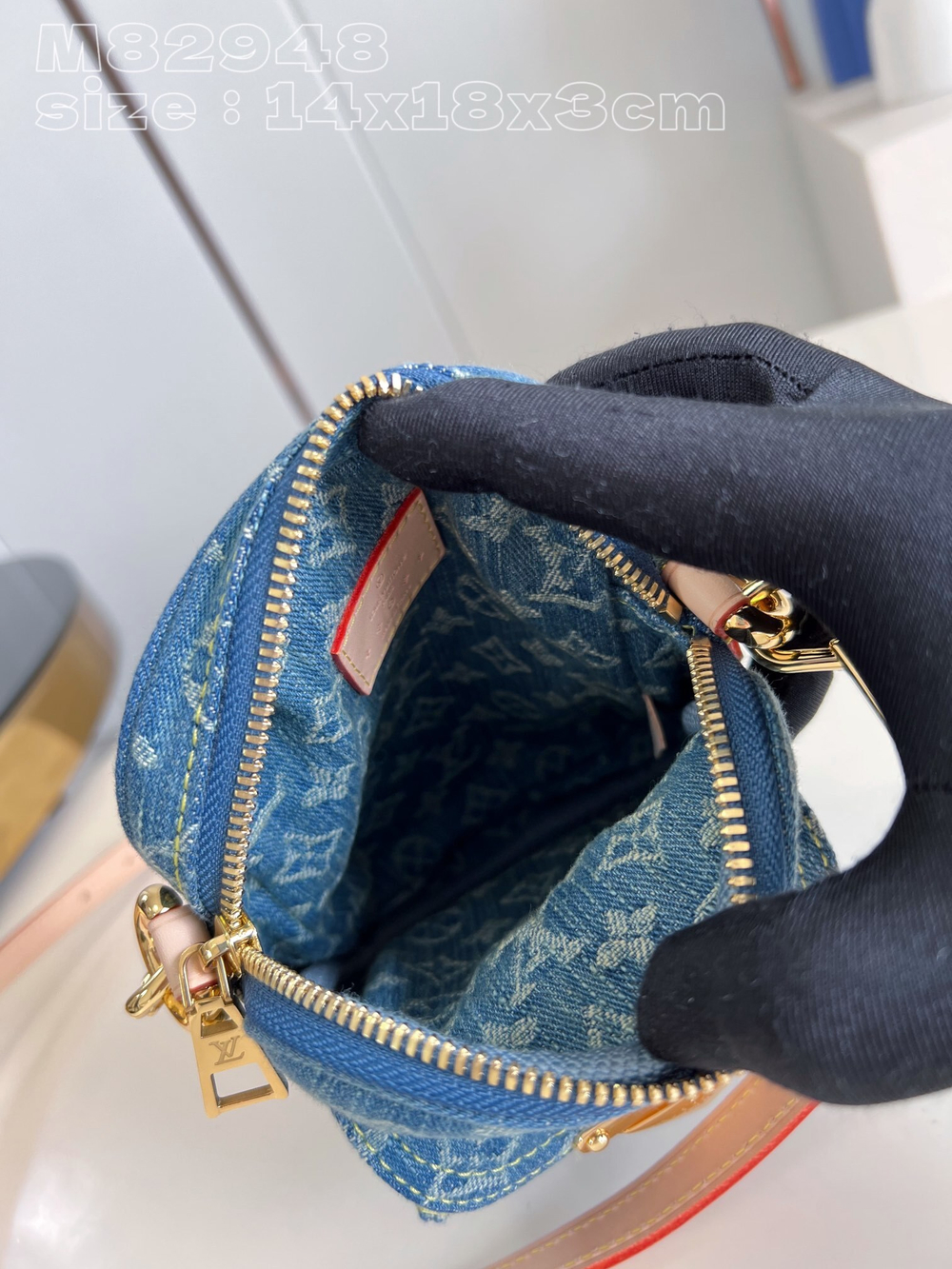 Louis Vuitton Fairfax Pochette