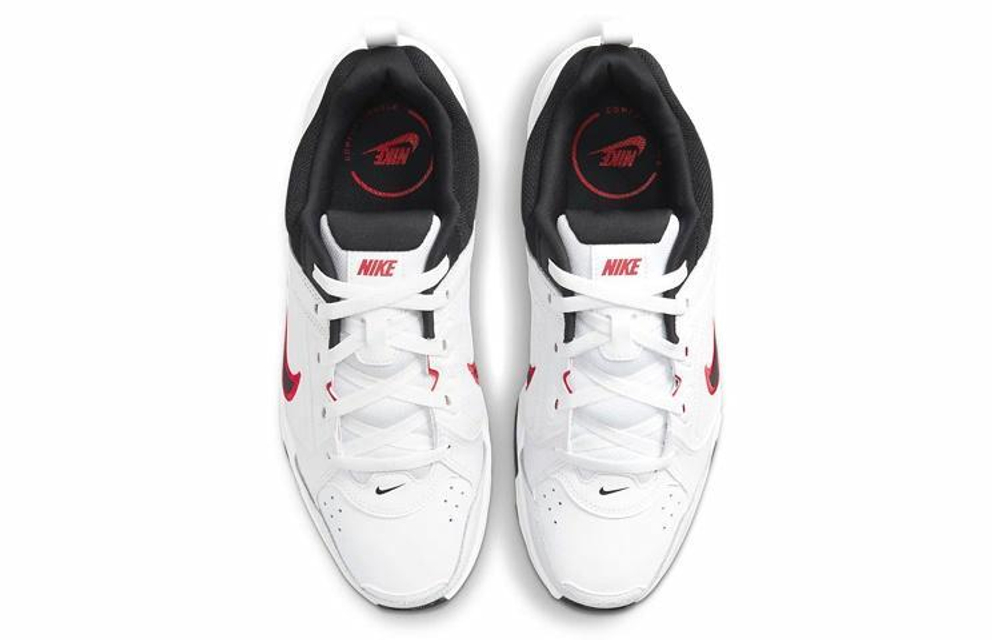 Кроссовки Nike Defy All Day