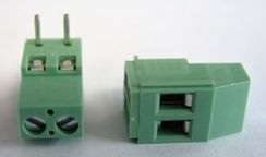 Винтовой клеммник DG129R-02P 5,0мм