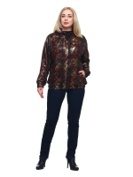 Ветровка с капюшоном