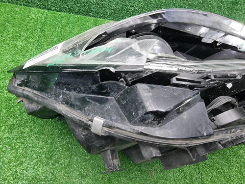 Битая Фара правая BMW 3er G20 (2018-2022) LED