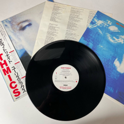 Винтажная виниловая пластинка LP Eurythmics Be Yourself Tonight (Japan 1985) (Obi) Sisters Are Doing It For Themselves
