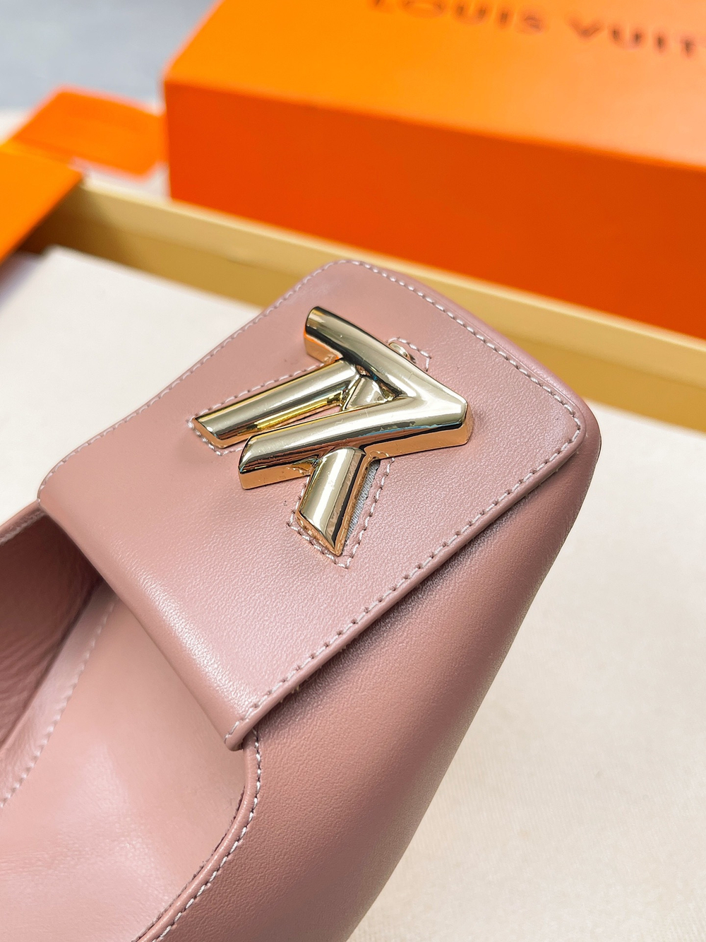 Louis Vuitton Shake Slingback Pump