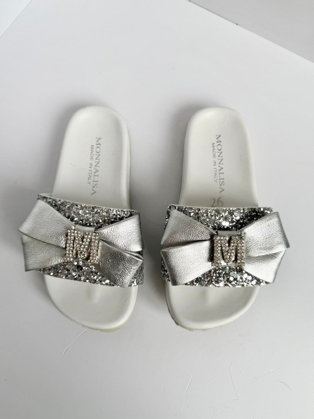 Шлепанцы Monnalisa новые, 26