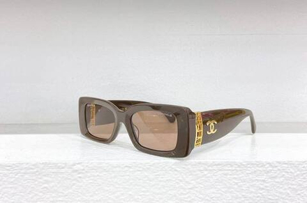 Солнцезащитные очки CHANEL