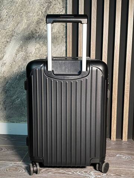 Чемодан Rimowa
