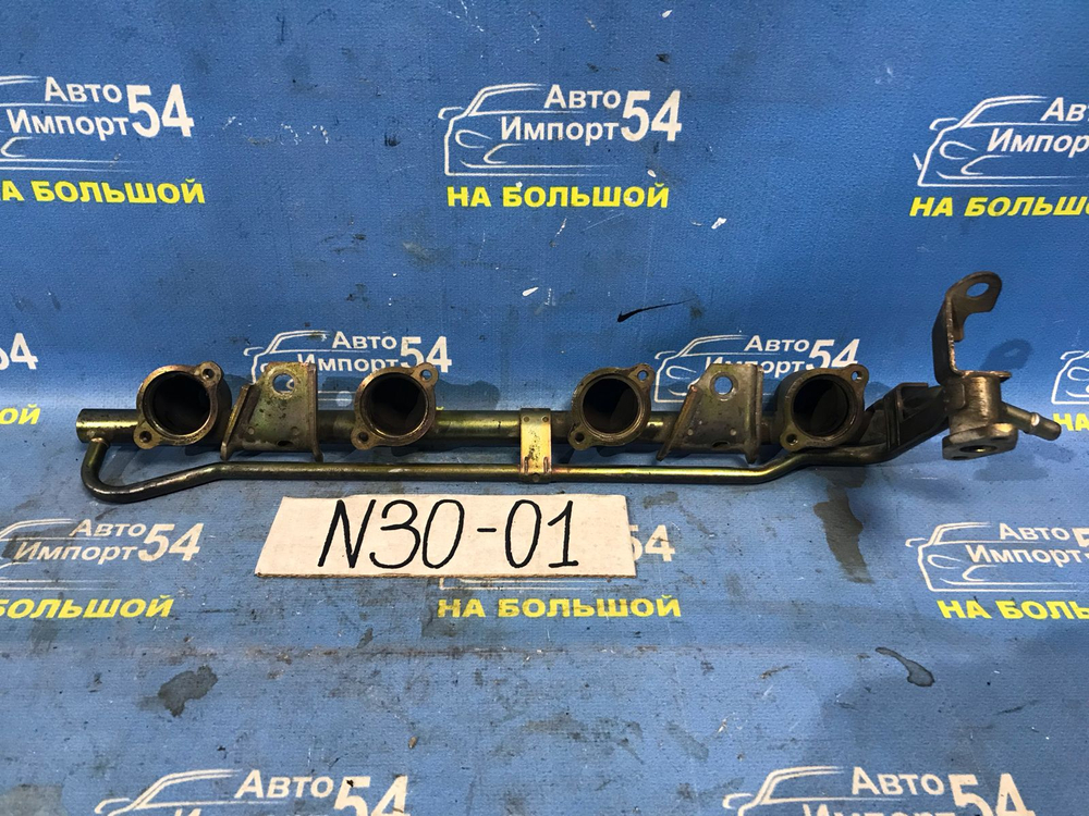 Топливная рейка NISSAN R'NESSA 1997-2001