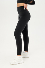 Легинсы с высокой талией