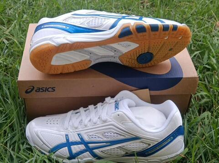 ASICS ATTACK EXCOUNTER