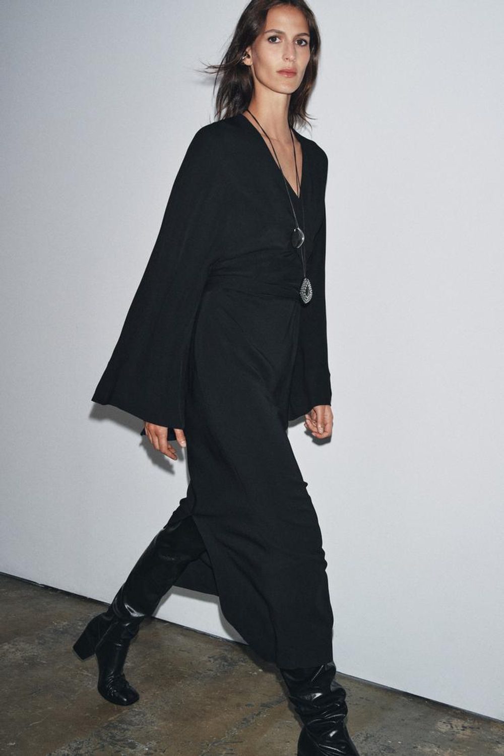 ZARA ПЛАТЬЕ МИДИ С ЗАВЯЗКАМИ — ZW COLLECTION, ЧЕРНЫЙ