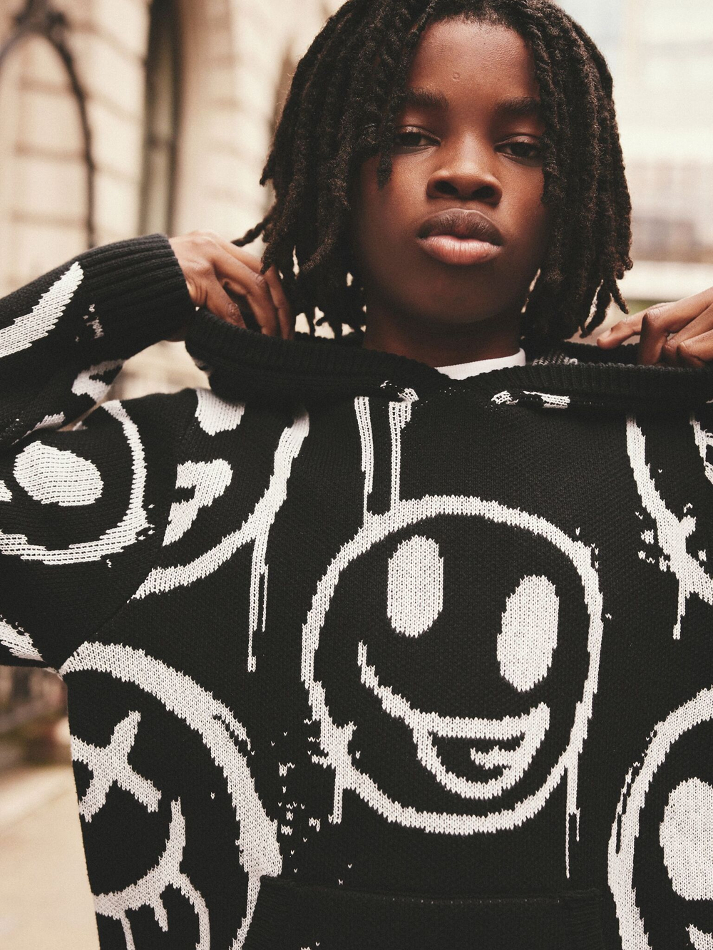 Толстовка трикотажная с капюшоном для мальчика Next K84-132, Черный