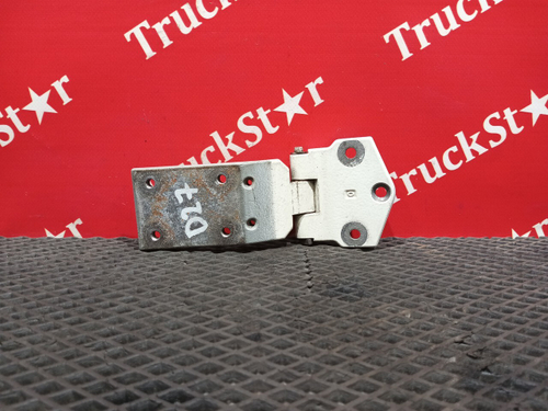 Петля двери 2020г