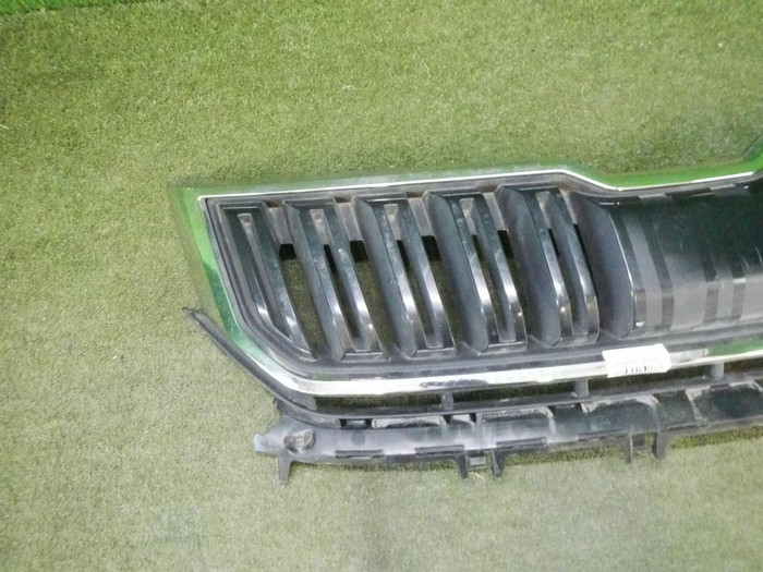 Решетка радиатора Skoda Kodiaq (2016-2022)