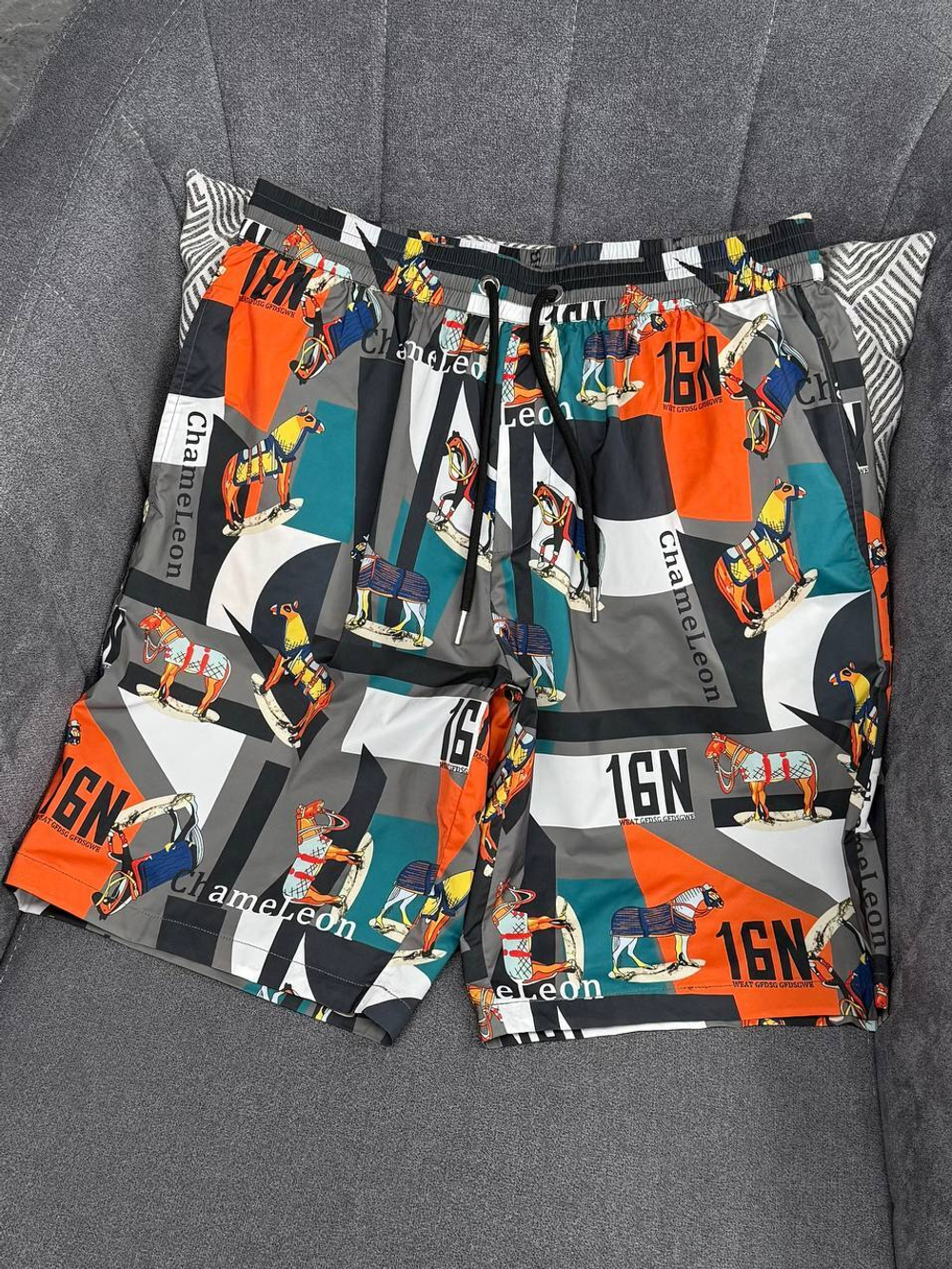 Шорты Hermes