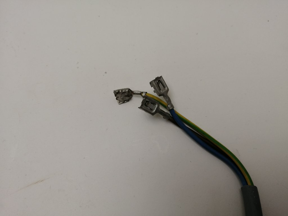 AWE7527/1 кт119 Сетевой шнур для стиральной машины Whirlpool AWE7527/1 б/у