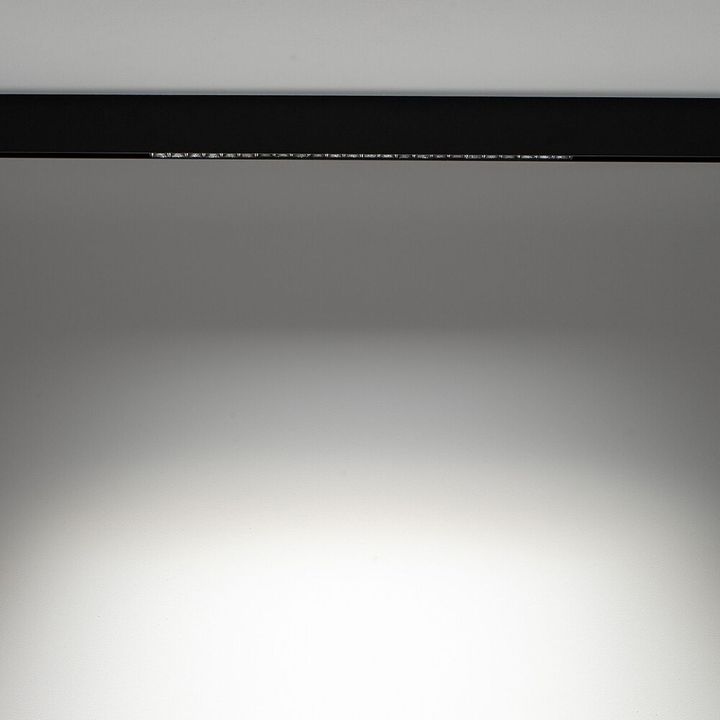 Трековый магнитный светильник Nowodvorski Focus Led Black 10643