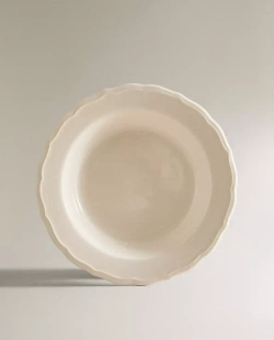 ZARA HOME ГЛУБОКАЯ ТАРЕЛКА ИЗ ФАЯНСА С ФИГУРНОЙ КРОМКОЙ, ЭКРЮ