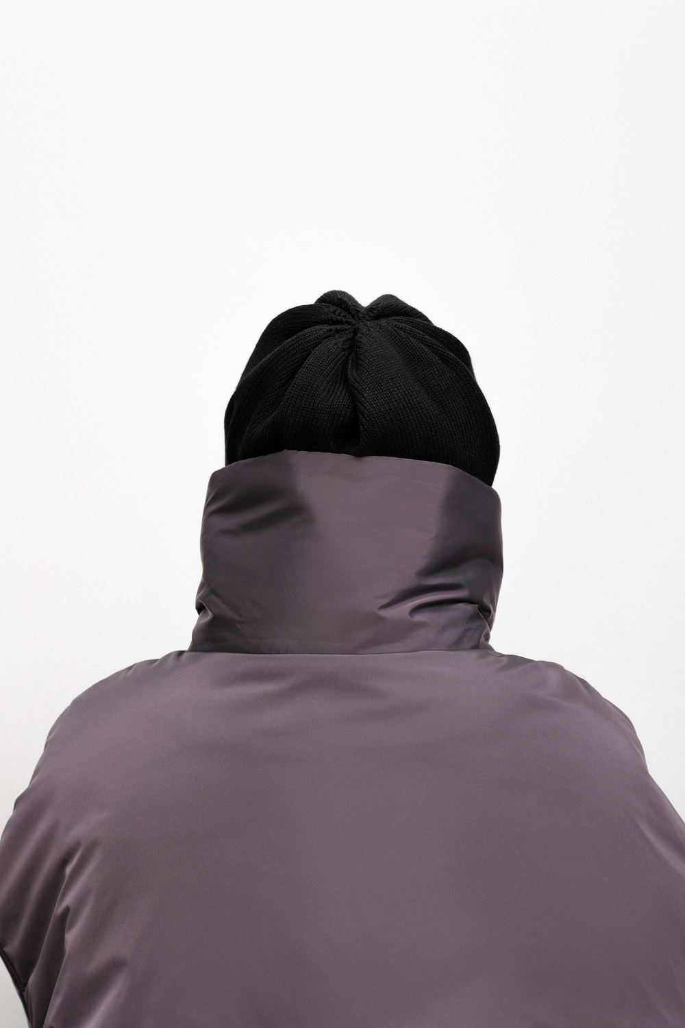 Пуховик дутый с поясом