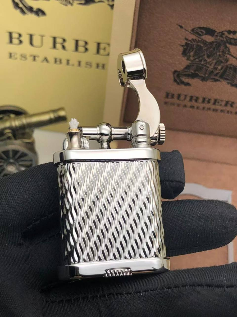 Зажигалка Burberry, арт. 467725678