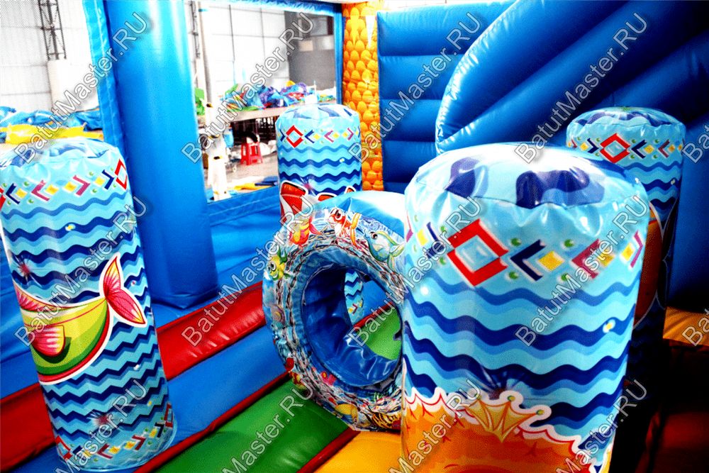 Коммерческий надувной батут "Рыбка-клоун" 5*5*5 м