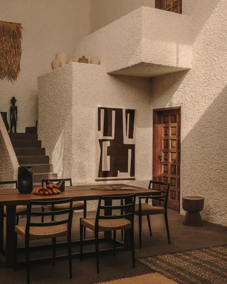 Стул Analy из массива дуба с черной отделкой и сиденьем из 100% веревки