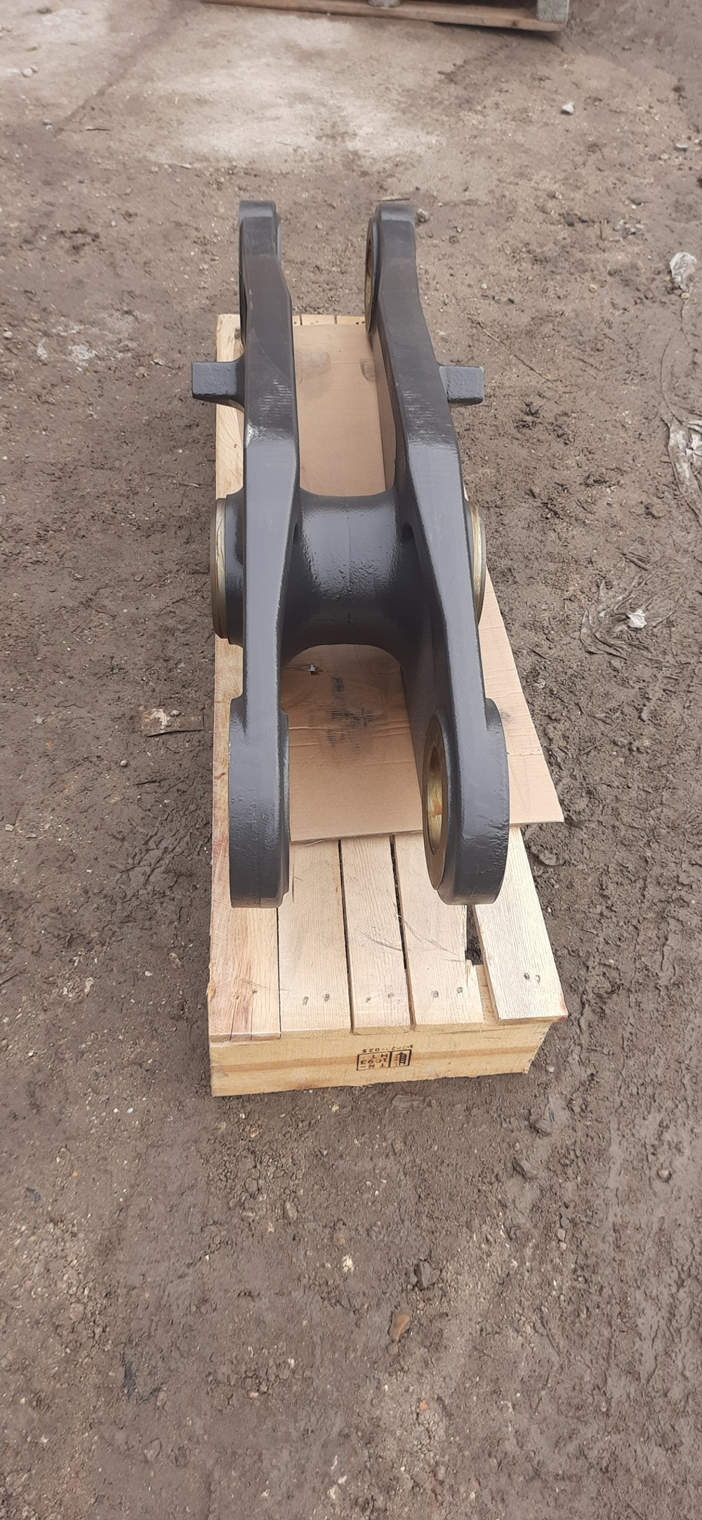 Тяга центральная 15011245