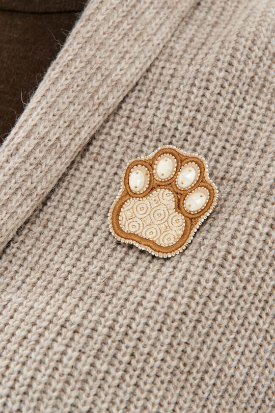 8432 Брошь (бежевый)