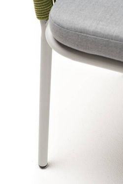 "Марсель" стул плетеный из роупа, каркас алюминий светло-серый (RAL7035) шагрень, роуп салатовый меланж круглый, ткань светло-серая