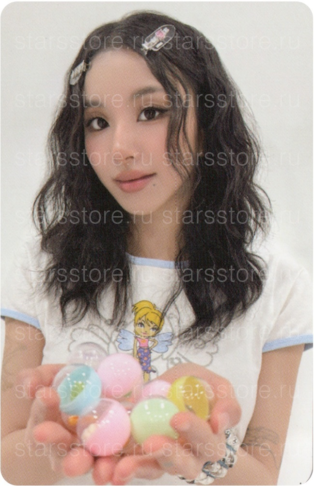 Фотокарта Chaeyoung TWICE - 2025 Season&#39;s Greetings [Collector]