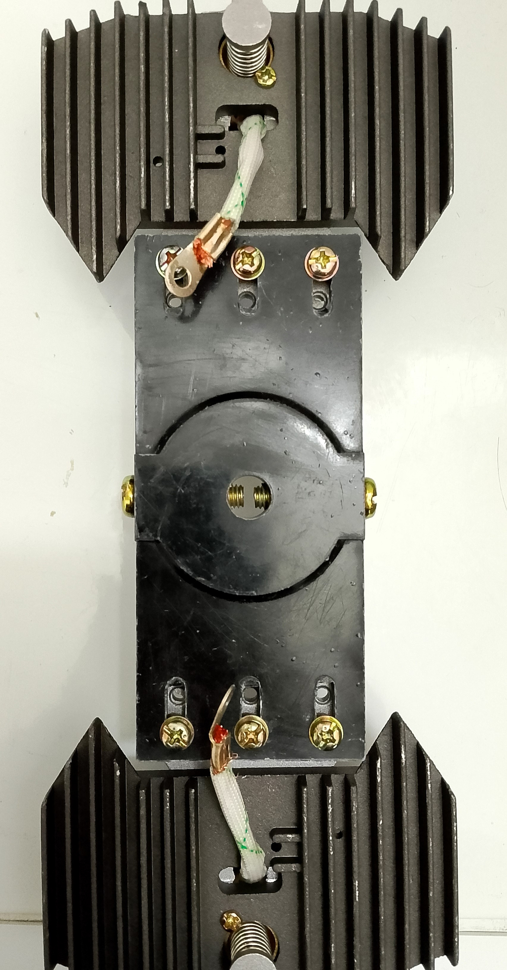 Щёточный узел Ресанта \ Руселф