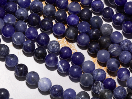 Нить бусин из содалита 6мм