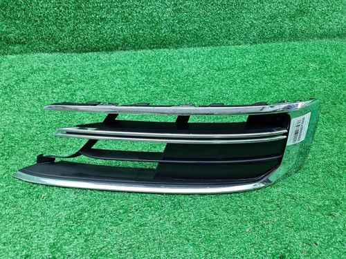 Решетка переднего бампера левая Audi A8 4 D5 17-22