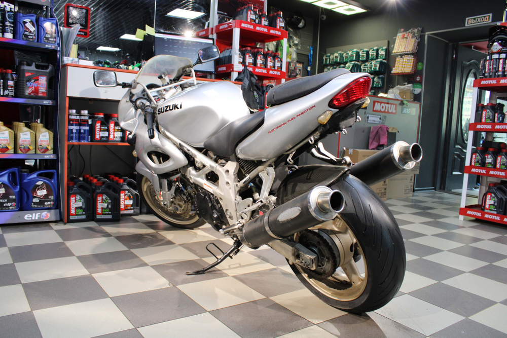 Suzuki TL1000S JS1VT51A7W2100332