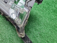 Фара правая Land Cruiser 200 (2015-2021) LED