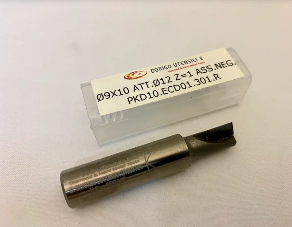 PCD фреза D.9x10 S.12х40 Z=1 RH