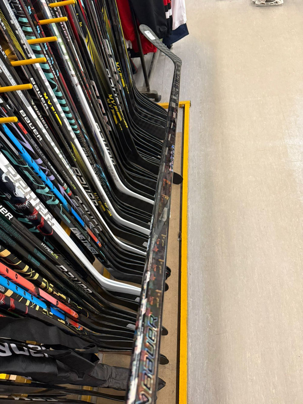 Bauer Twitch Gray JR 30 FLEX P28-LEFT