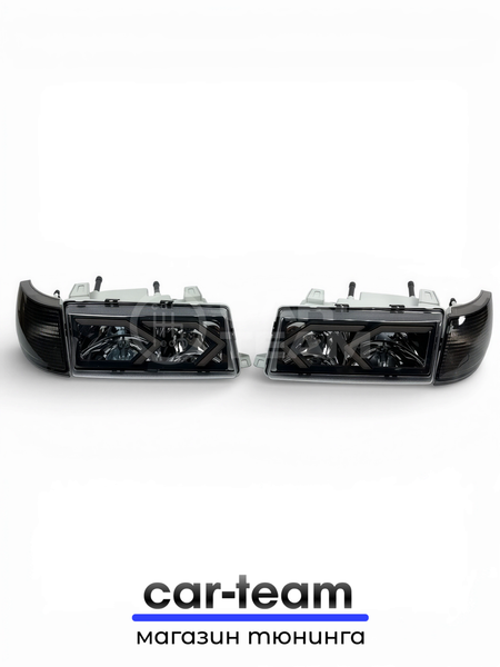 Фары на ВАЗ 2110, 2111, 2112 передние с тонированными галочками в стиле AMG, тонированные поворотники (21100-3711010-71/21100-3711011-71)