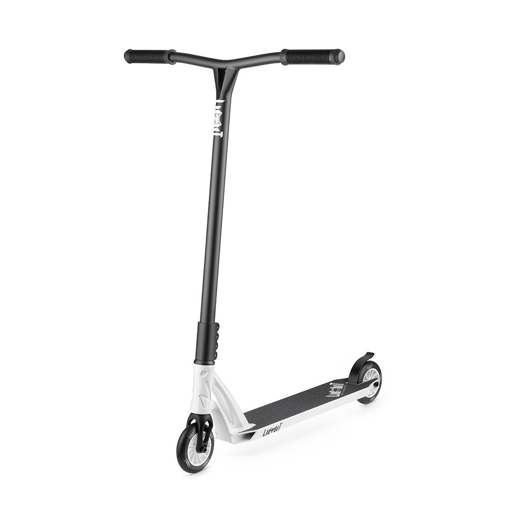 Трюковой самокат Limit LMT06