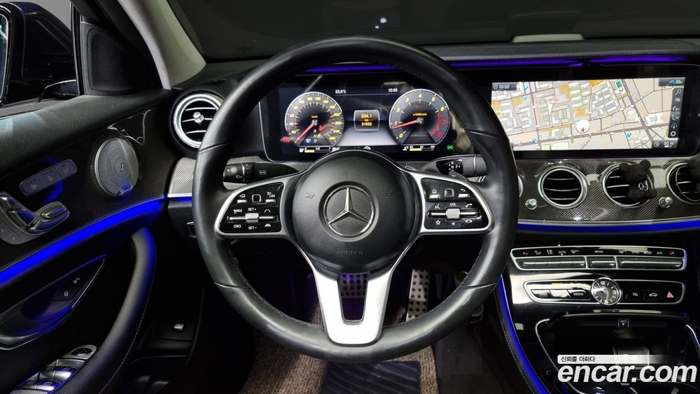 Mercedes-Benz E-Class W213 E300 4MATIC AMG Line (08.2020)