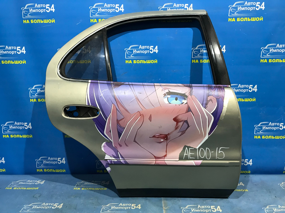 Дверь задняя правая TOYOTA SPRINTER 1992