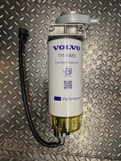 Фильтр топливный Volvo 11110740